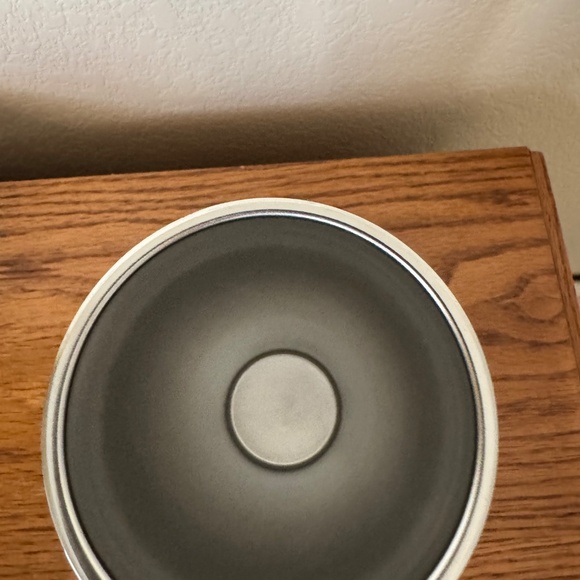 Corkcicle Matte Grey 24oz Tumbler - Picture 5 of 8